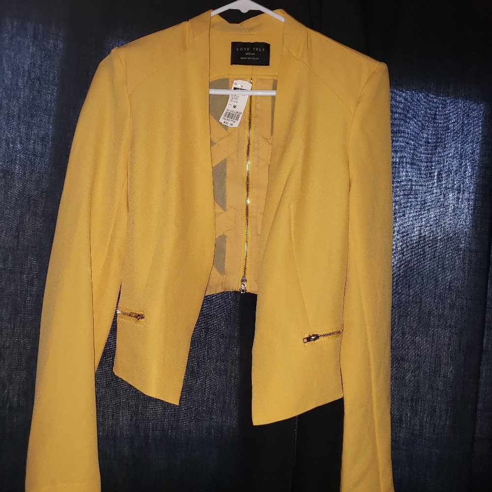 Love Tree yellow jacket